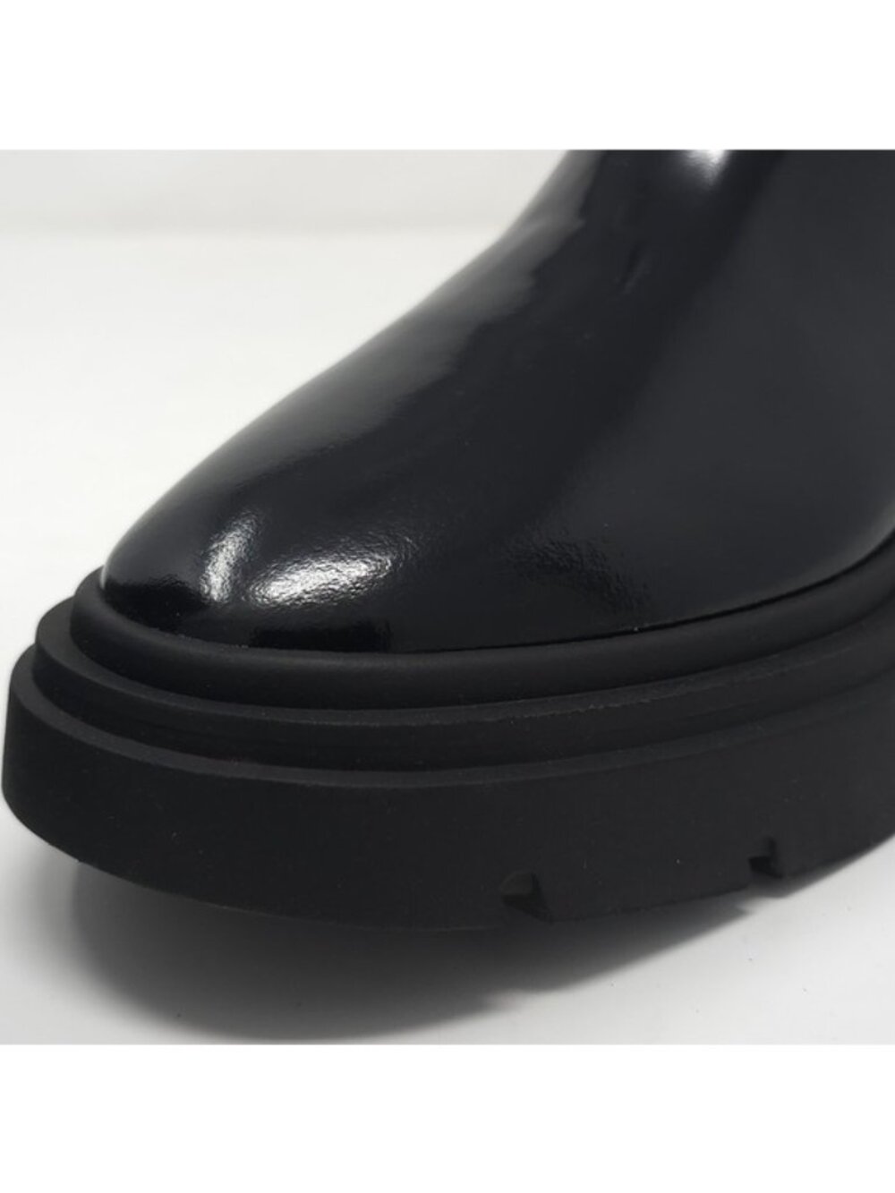DKNY Black Patent Chelsea Lug Booties 8M - Picture 8 of 11